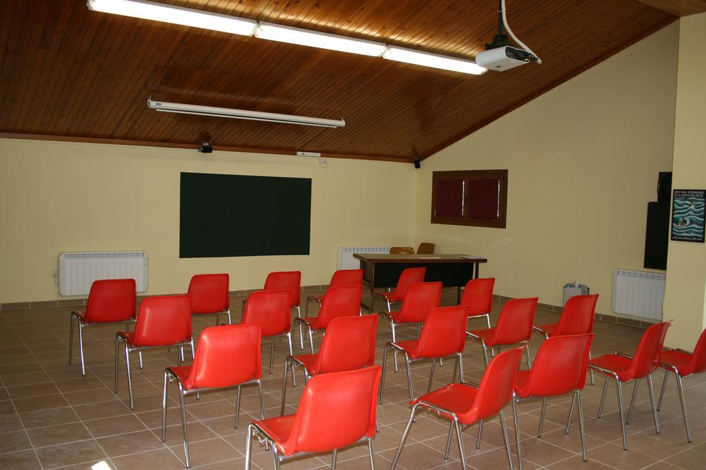 Alberg Escola De Piraguisme De Sort Exterior foto